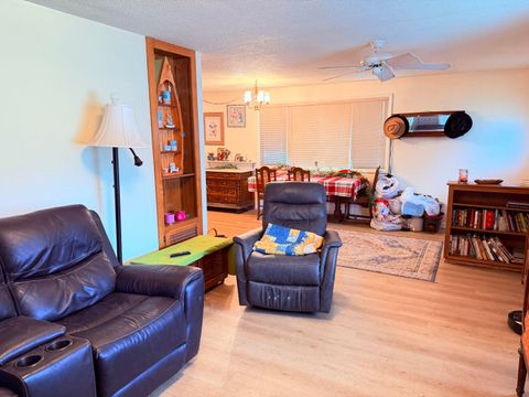 Tiny photo for 465 S 3rd Street, Jacksonville, OR 97530 (MLS # 220213028)
