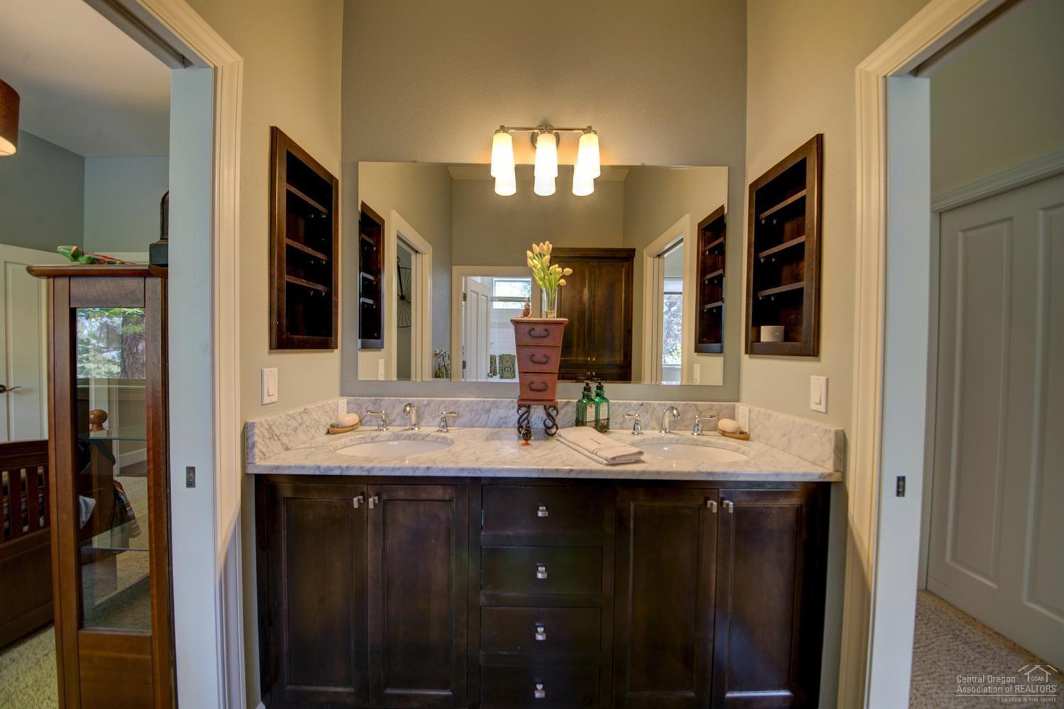 Awbrey Butte - Residential