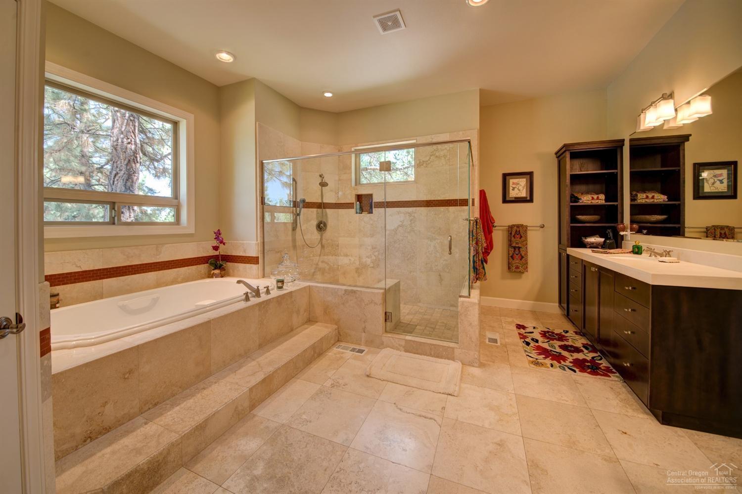 Awbrey Butte - Residential