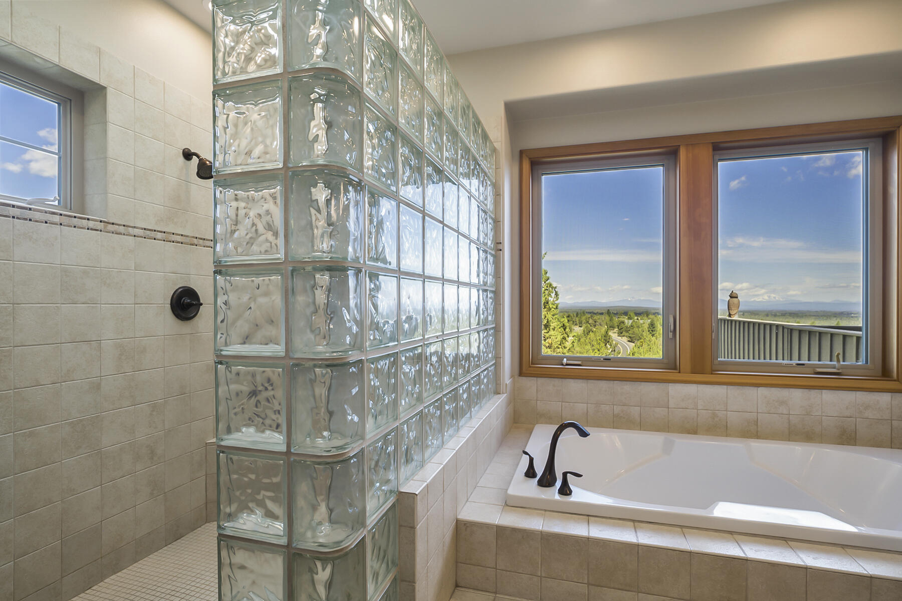 Awbrey Butte - Residential