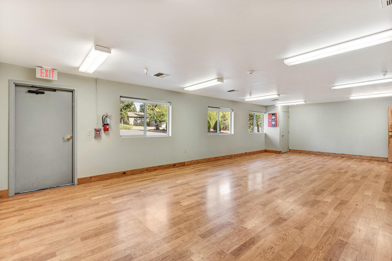 CLAB - Commercial Sale