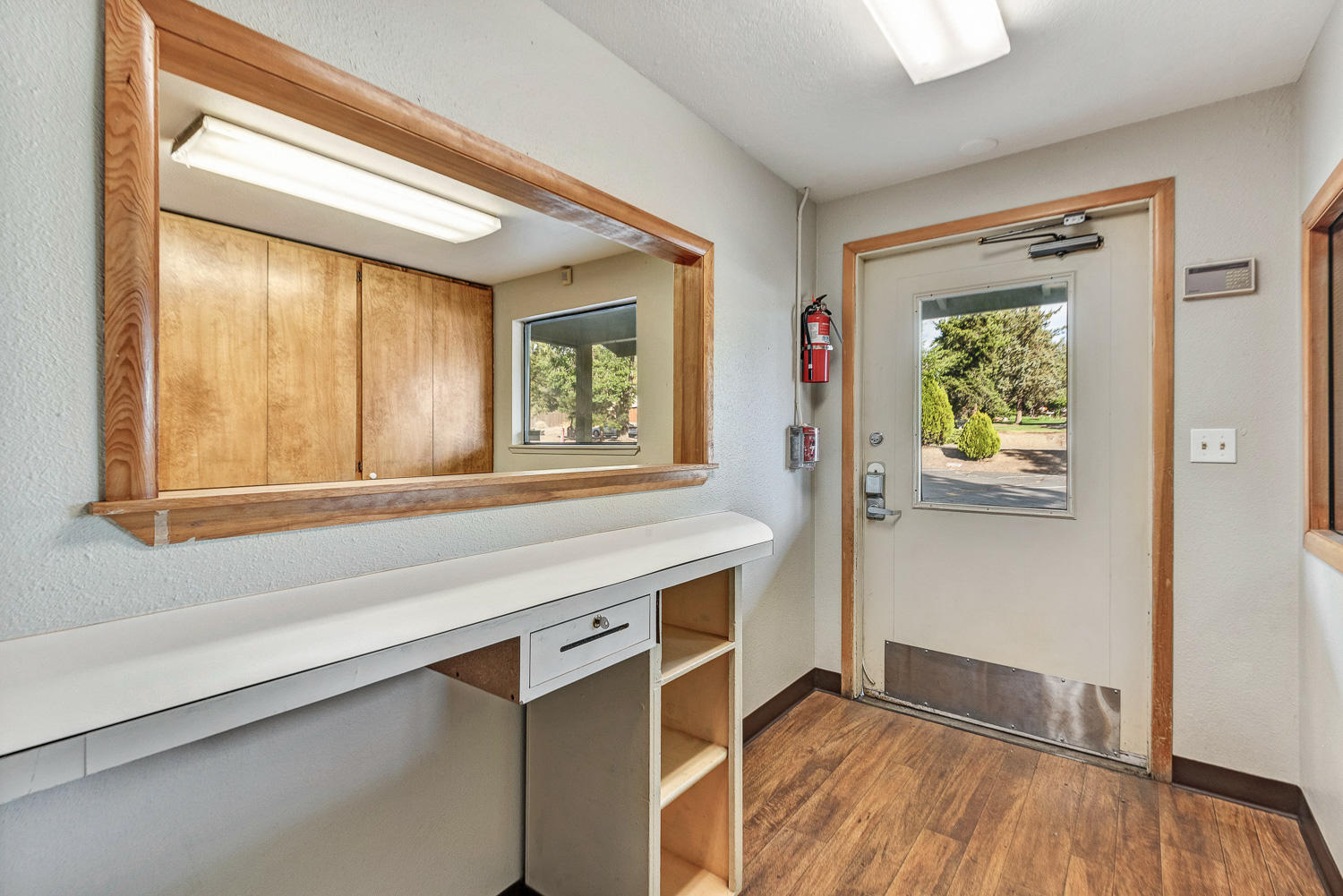 CLAB - Commercial Sale