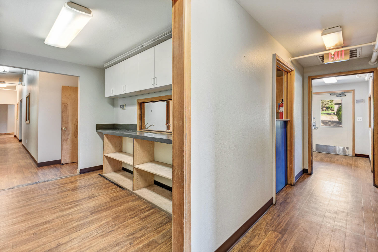 CLAB - Commercial Sale