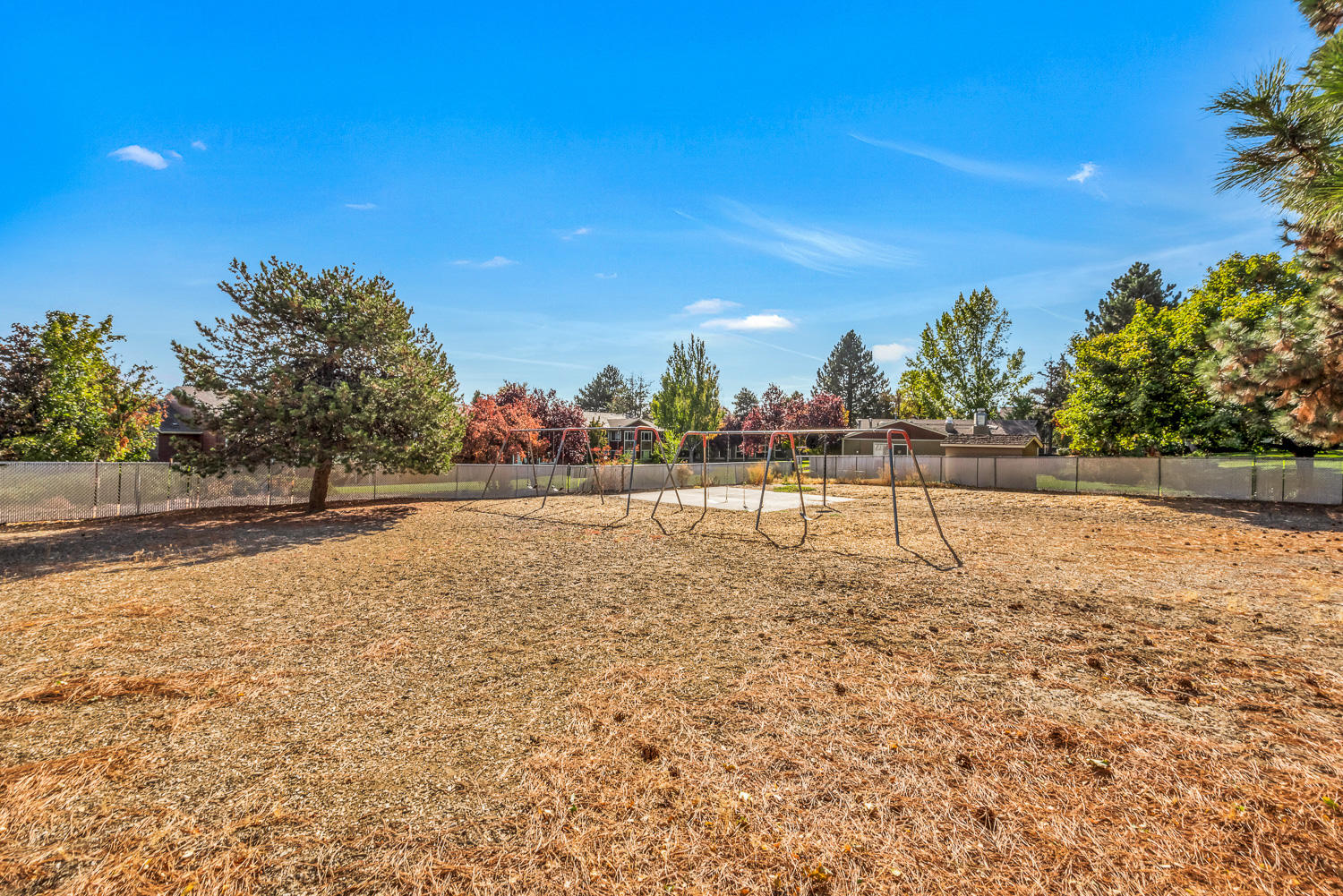 CLAB - Commercial Sale