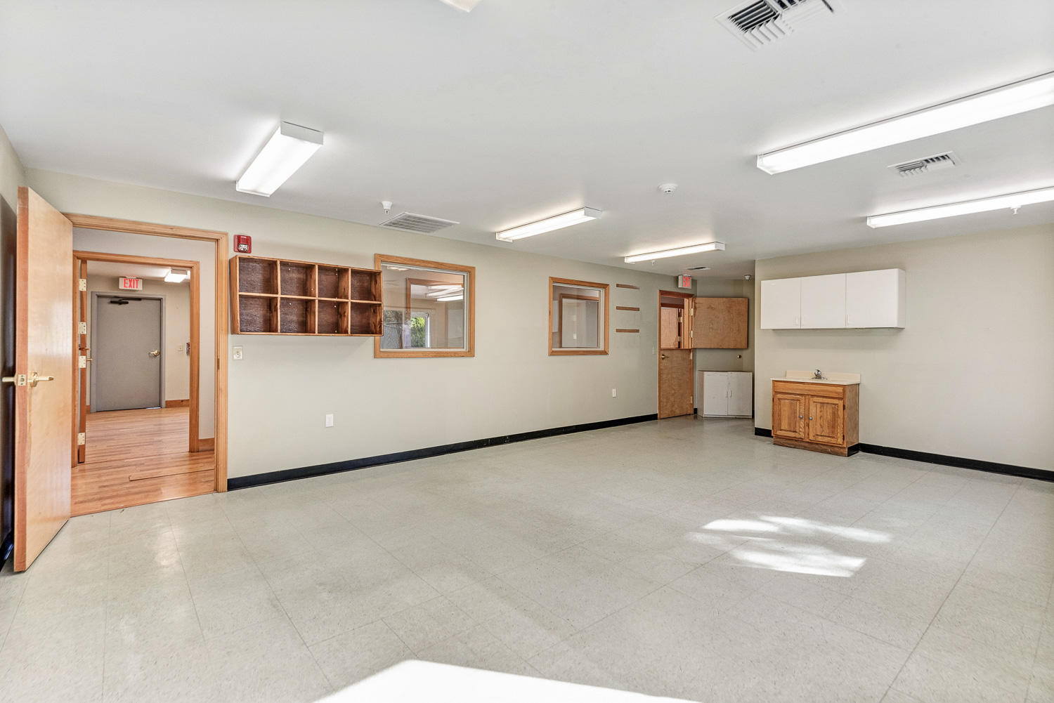 CLAB - Commercial Sale