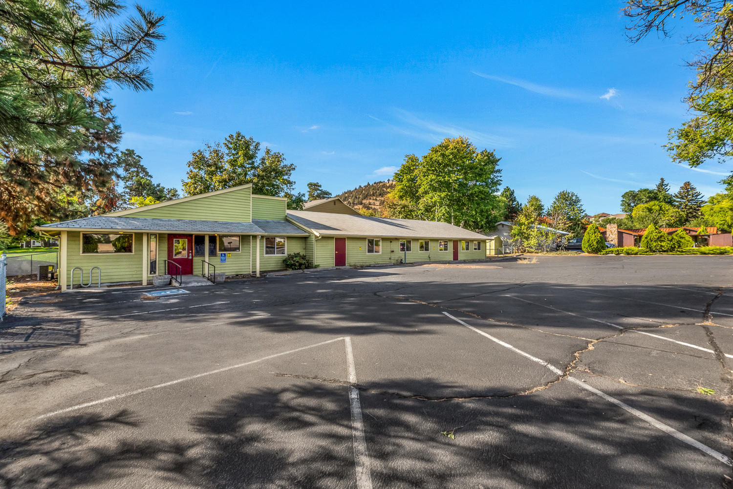 CLAB - Commercial Sale