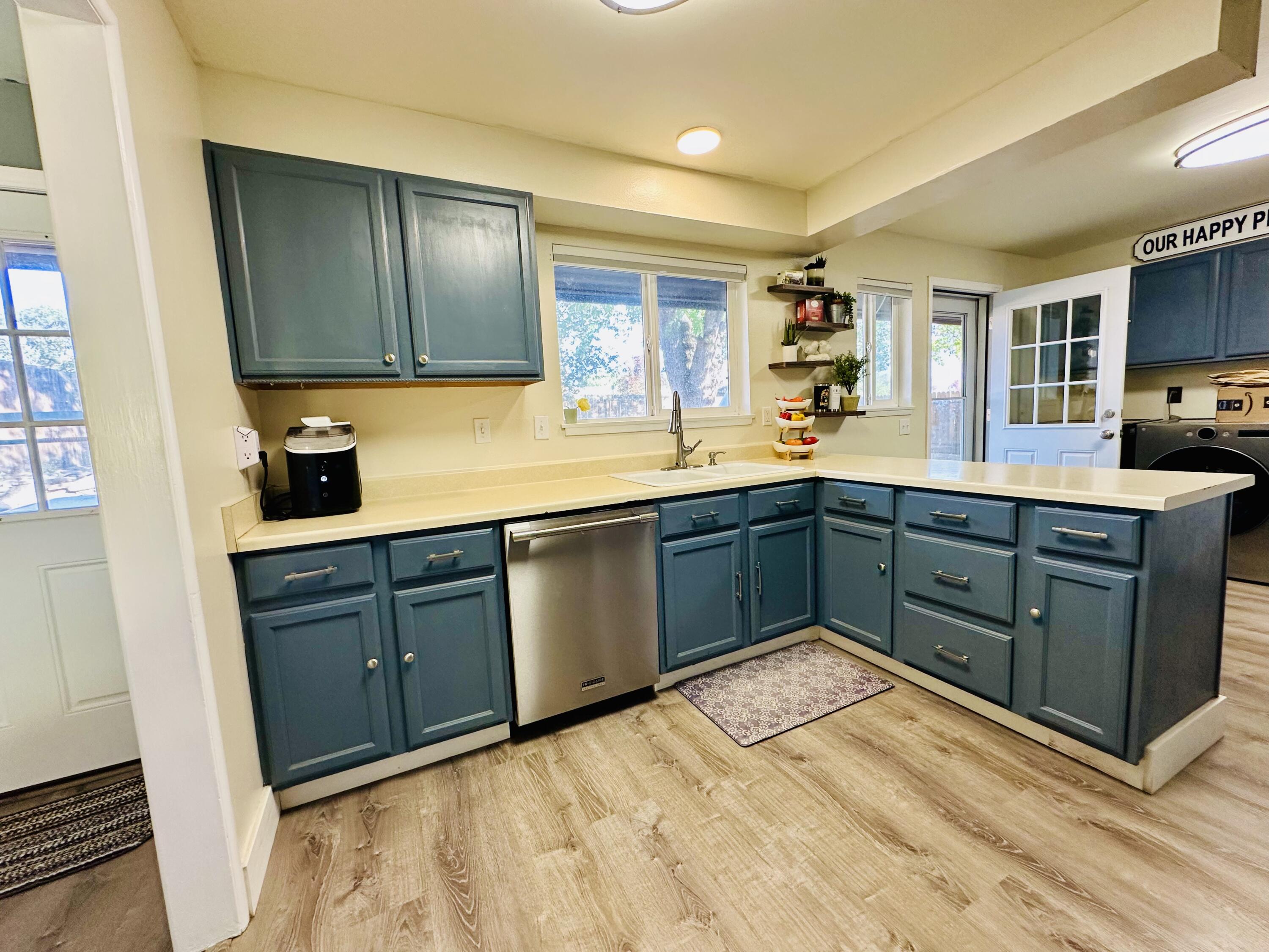 Falcon Heights Condominiums -Stage I - Residential