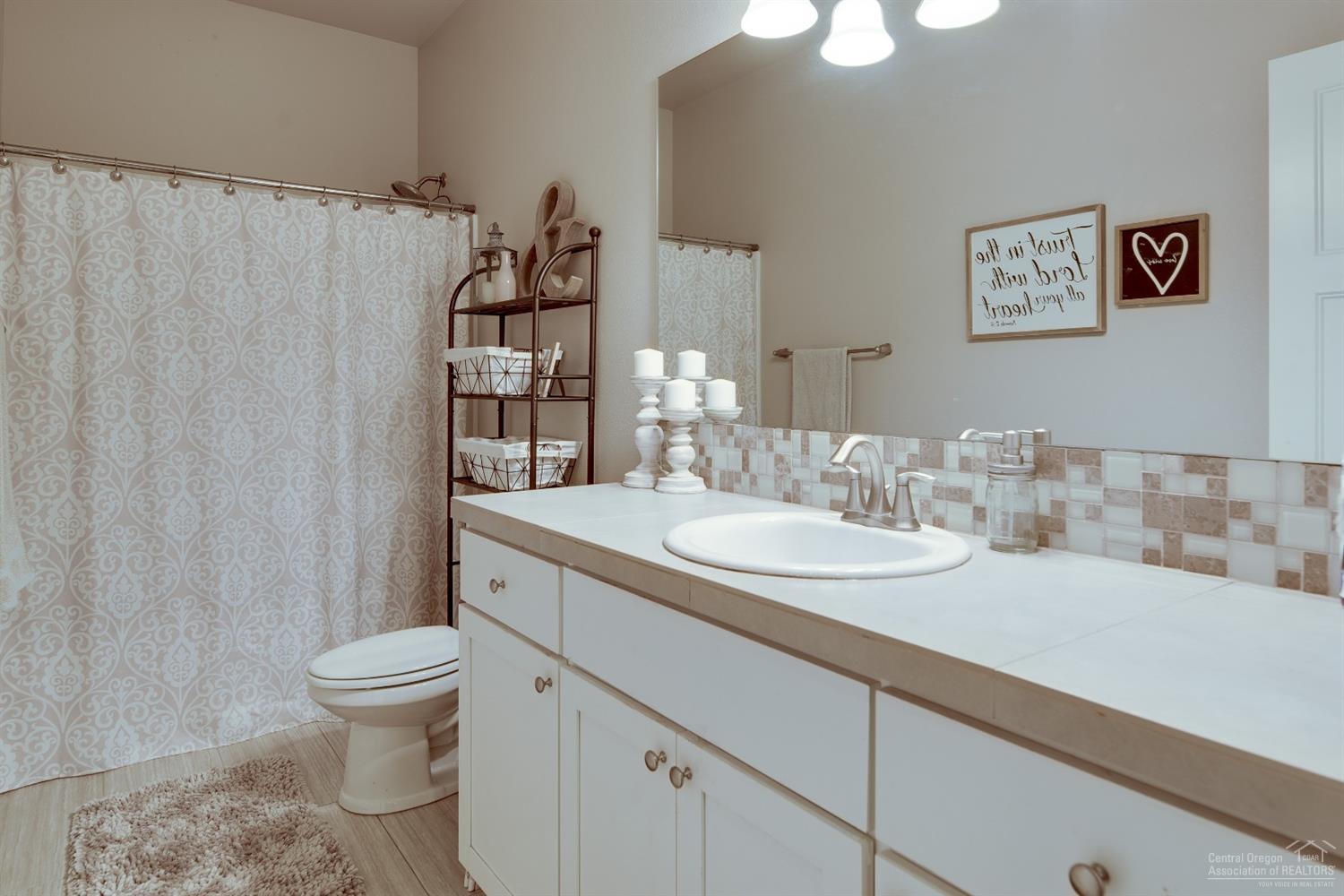 Eagle's Landing - Residential