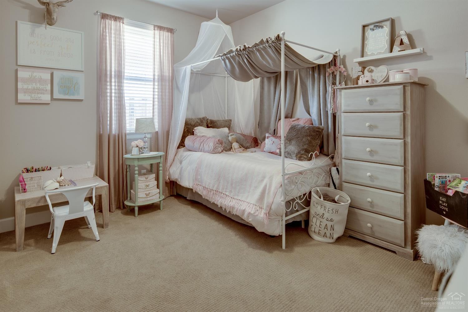 Eagle's Landing - Residential