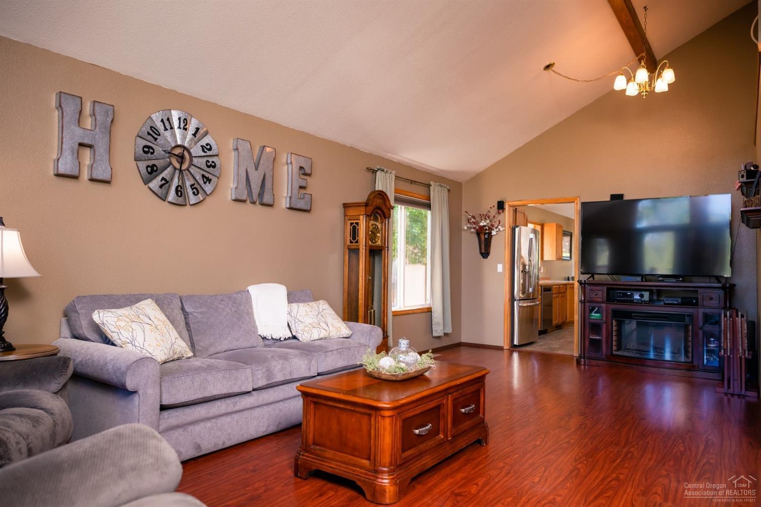 Deer Pointe Village - Residential