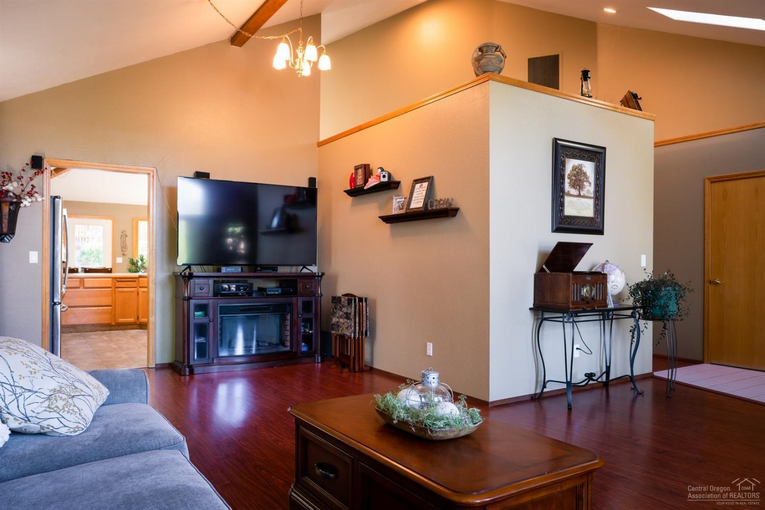 Deer Pointe Village - Residential