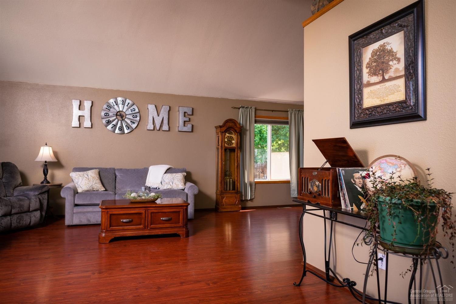 Deer Pointe Village - Residential
