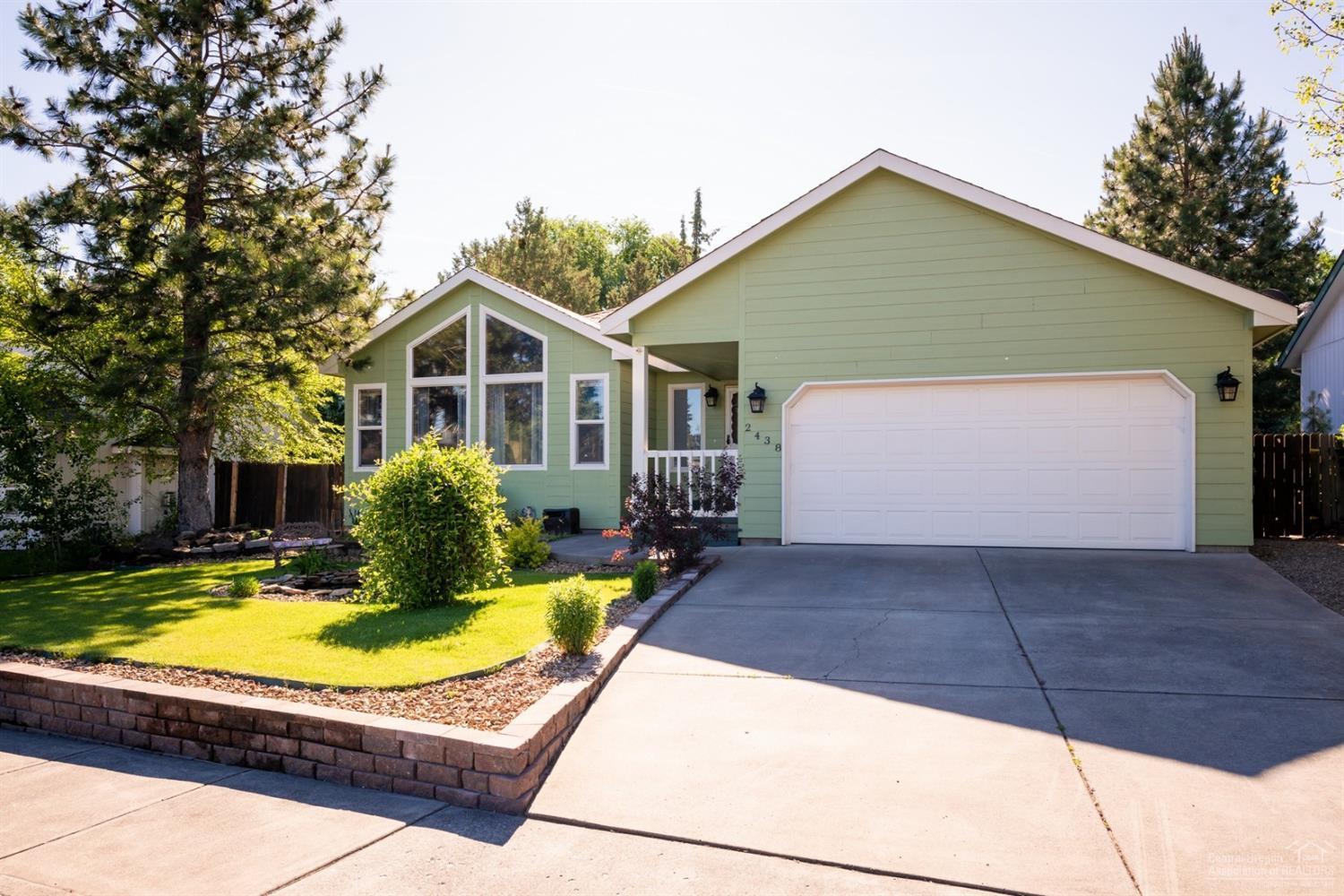 Deer Pointe Village - Residential