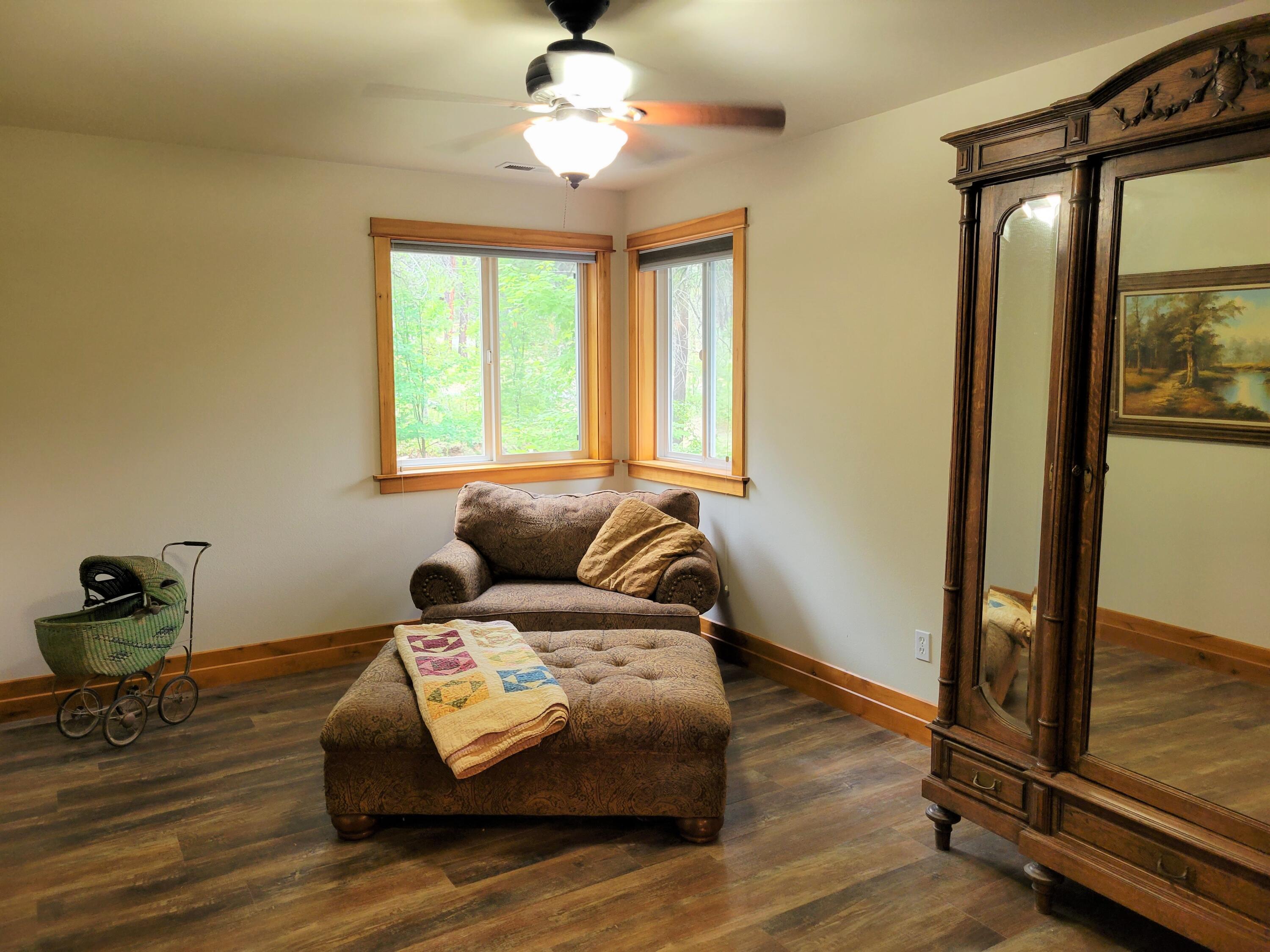 Valley Ridge Acres - Residential