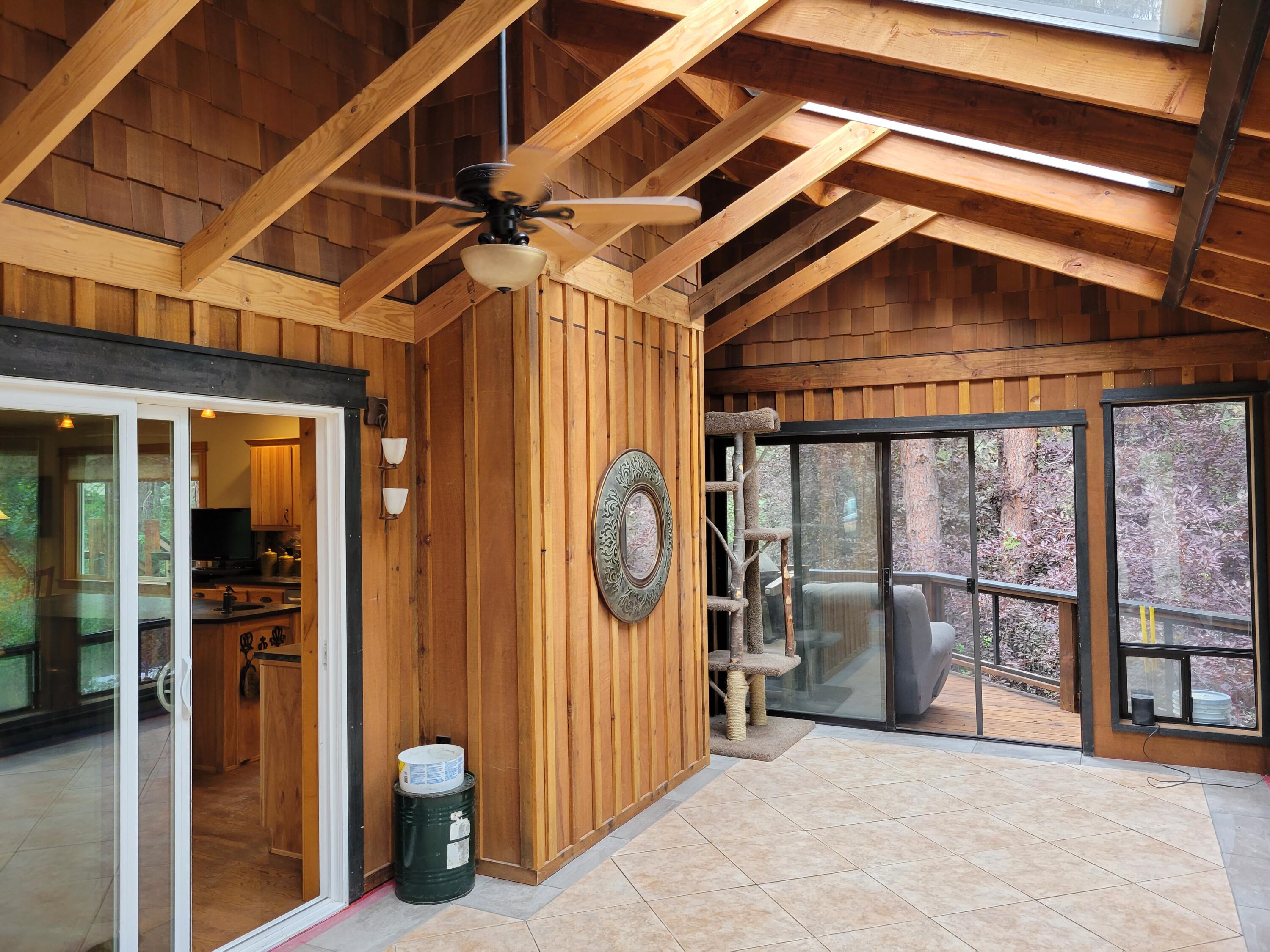 Valley Ridge Acres - Residential