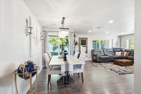 Tiny photo for 675 Berrydale Avenue, Medford, OR 97501 (MLS # 220223896)