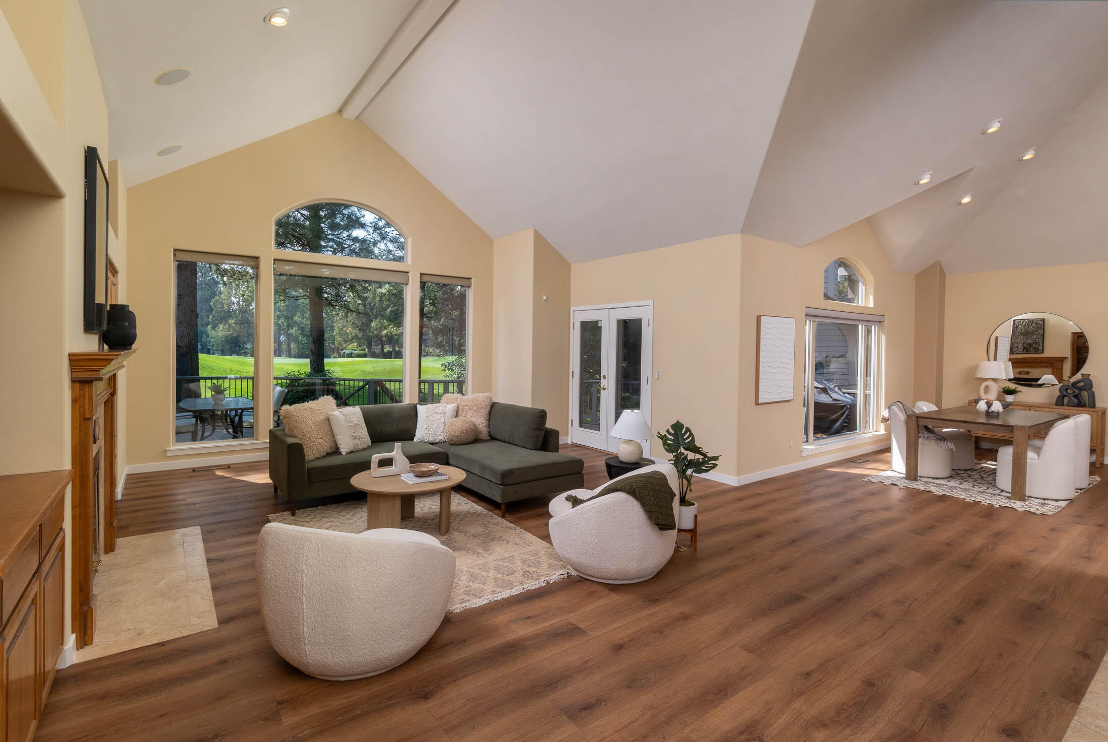 Awbrey Glen - Residential