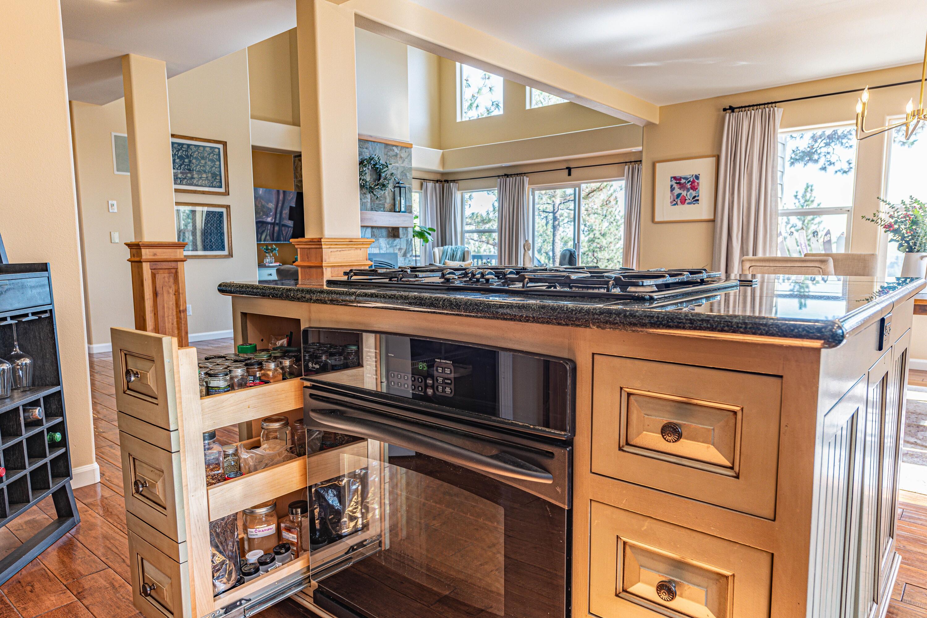 Wyndemere - Residential