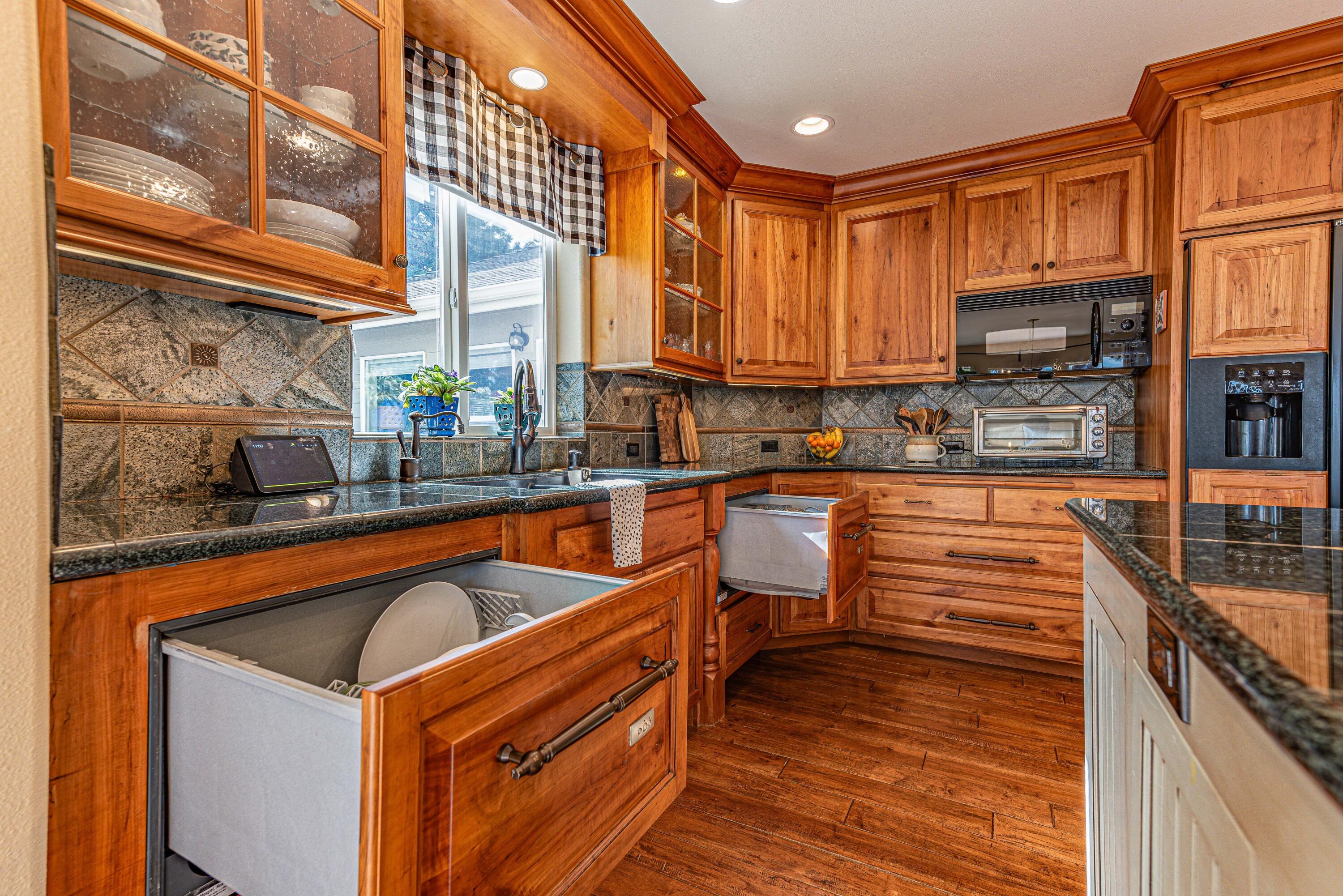 Wyndemere - Residential