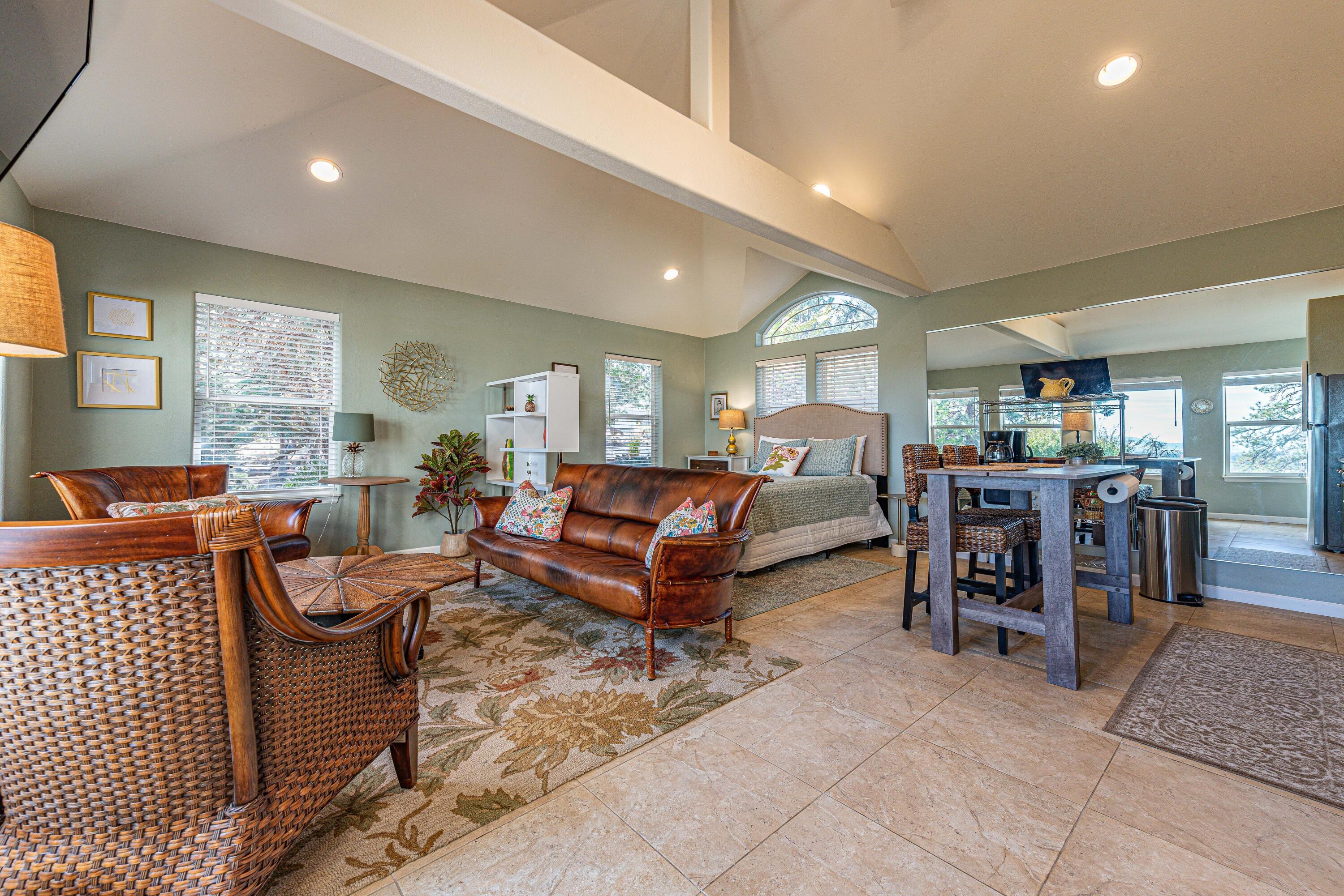 Wyndemere - Residential