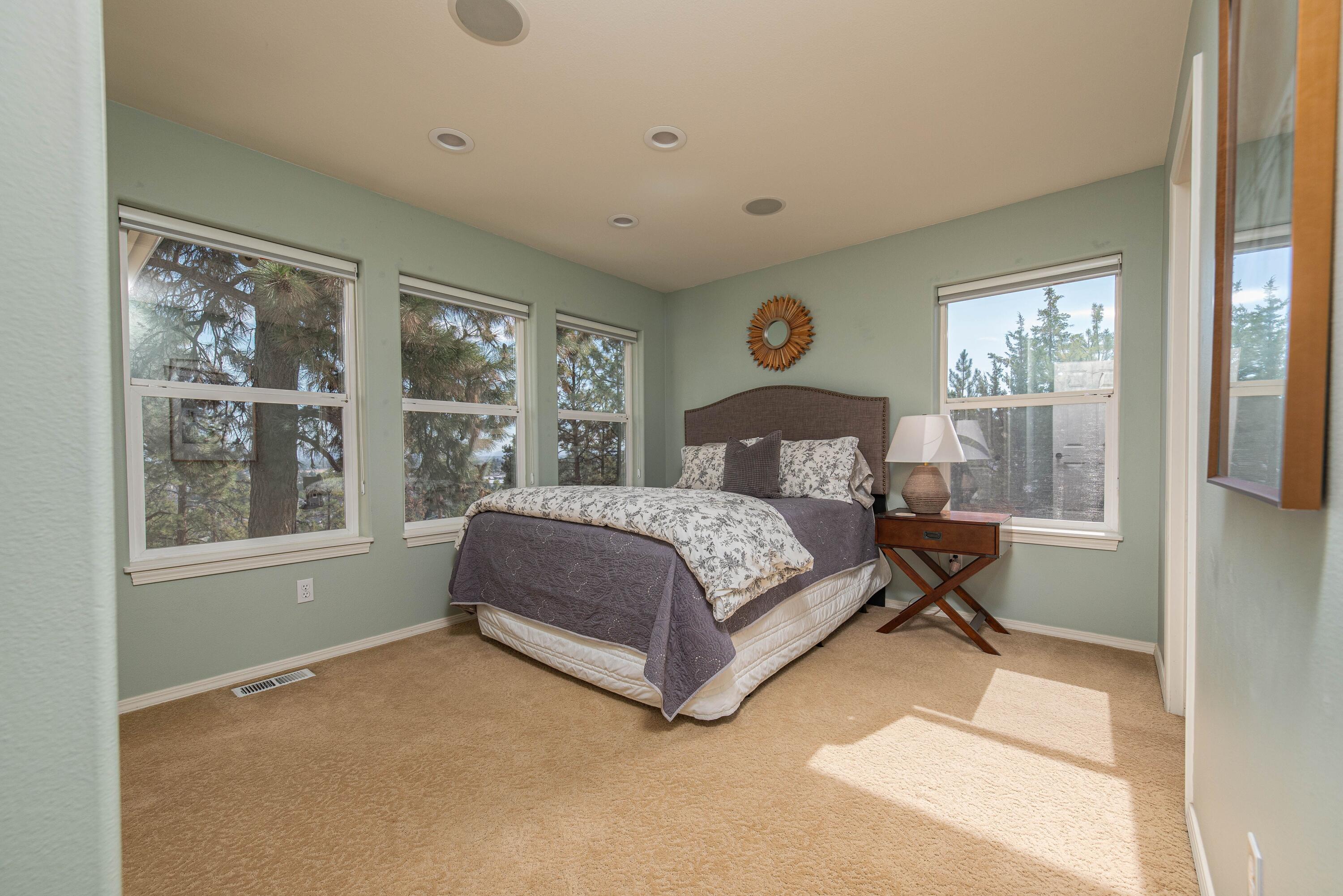 Wyndemere - Residential