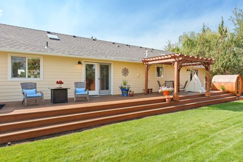 Tiny photo for 24855 Deer Lane, Bend, OR 97701 (MLS # 220223119)