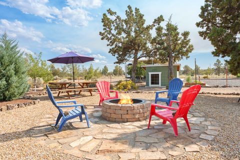 Tiny photo for 24855 Deer Lane, Bend, OR 97701 (MLS # 220223119)