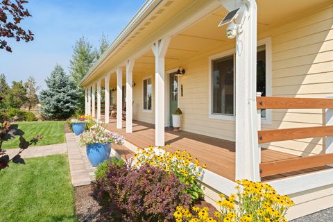 Tiny photo for 24855 Deer Lane, Bend, OR 97701 (MLS # 220223119)