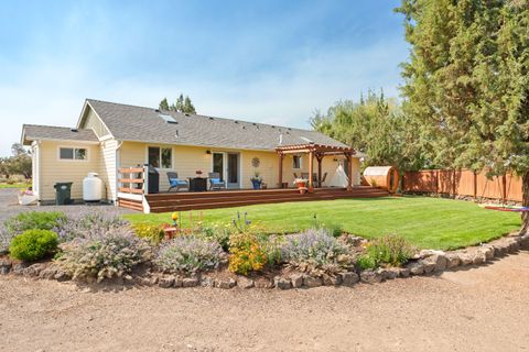 Tiny photo for 24855 Deer Lane, Bend, OR 97701 (MLS # 220223119)