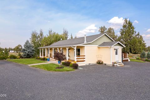 Tiny photo for 24855 Deer Lane, Bend, OR 97701 (MLS # 220223119)