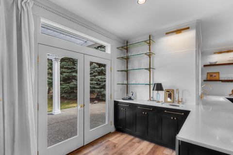 Tiny photo for 2300 Condor Drive, Redmond, OR 97756 (MLS # 220217838)