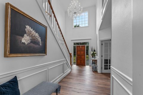 Tiny photo for 2300 Condor Drive, Redmond, OR 97756 (MLS # 220217838)