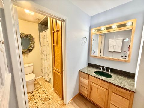 Tiny photo for 1662 Cove Point Road, Klamath Falls, OR 97601 (MLS # 220219598)