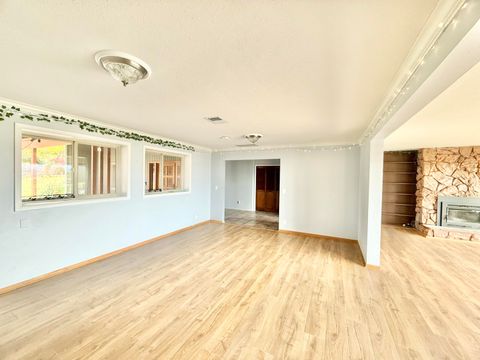 Tiny photo for 1662 Cove Point Road, Klamath Falls, OR 97601 (MLS # 220219598)