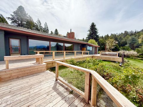 Tiny photo for 1662 Cove Point Road, Klamath Falls, OR 97601 (MLS # 220219598)