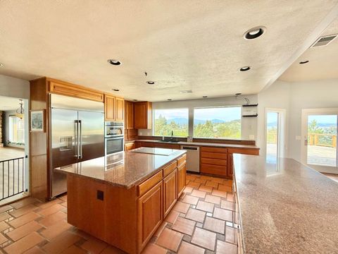 Tiny photo for 1662 Cove Point Road, Klamath Falls, OR 97601 (MLS # 220219598)