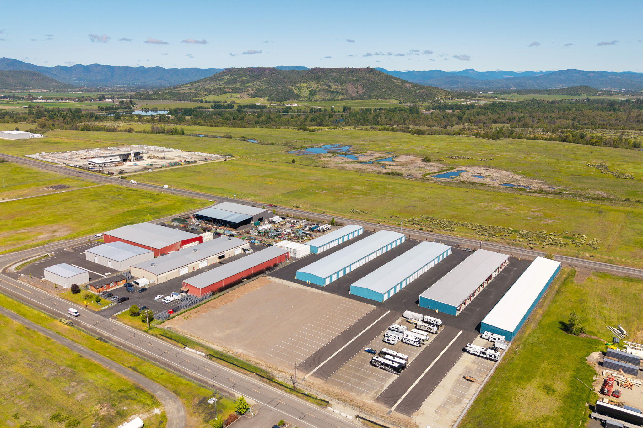 Avenue GIndustrial Subdivision - Commercial Sale