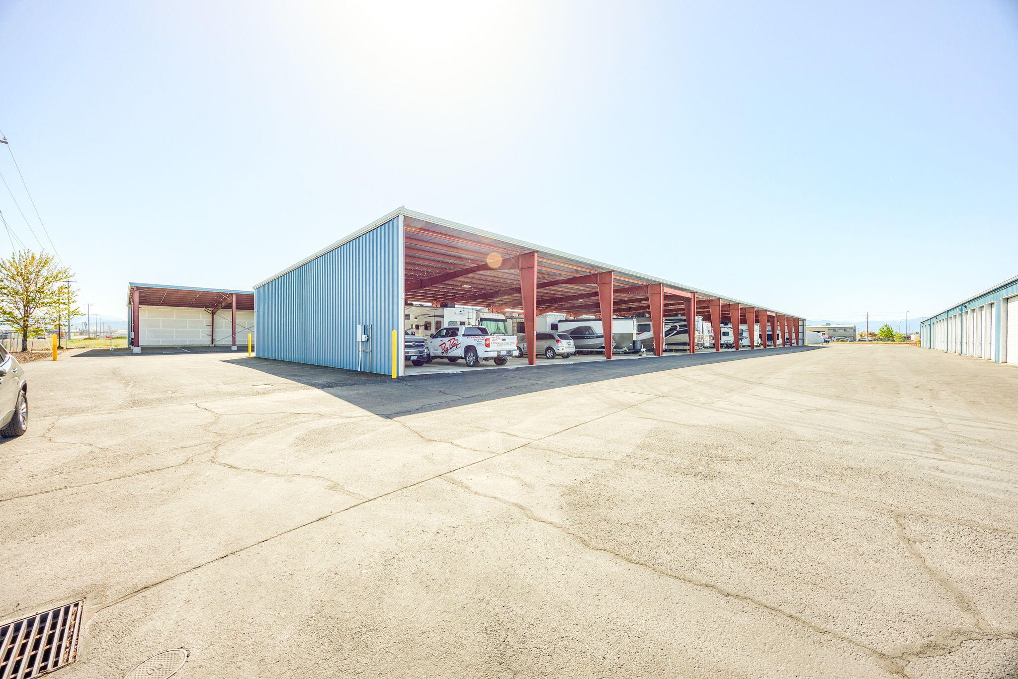 Avenue GIndustrial Subdivision - Commercial Sale