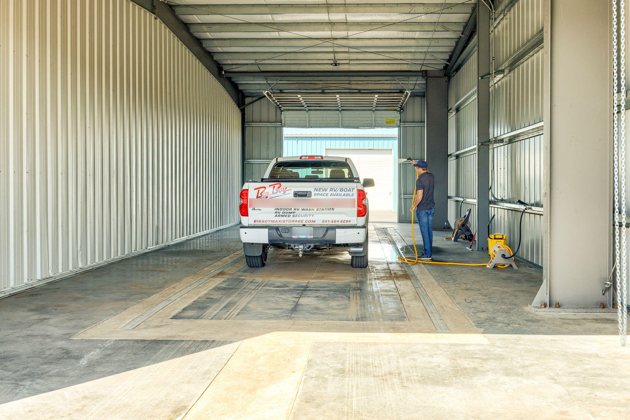 Avenue GIndustrial Subdivision - Commercial Sale