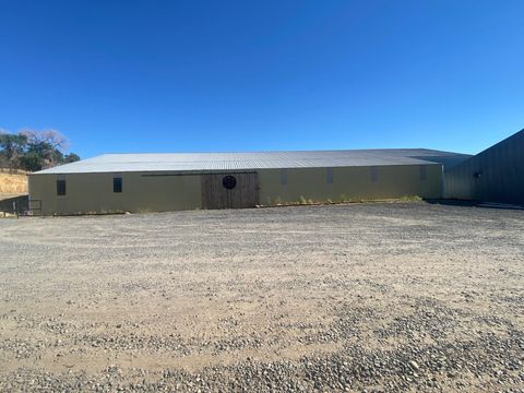 Tiny photo for 22579 Malin Cemetery Road, Malin, OR 97632 (MLS # 220213622)