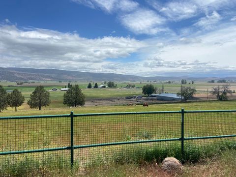 Tiny photo for 22579 Malin Cemetery Road, Malin, OR 97632 (MLS # 220213622)