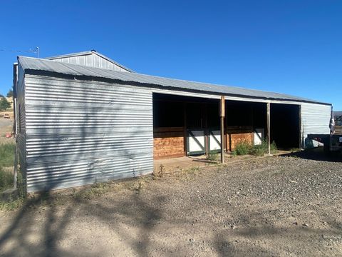 Tiny photo for 22579 Malin Cemetery Road, Malin, OR 97632 (MLS # 220213622)