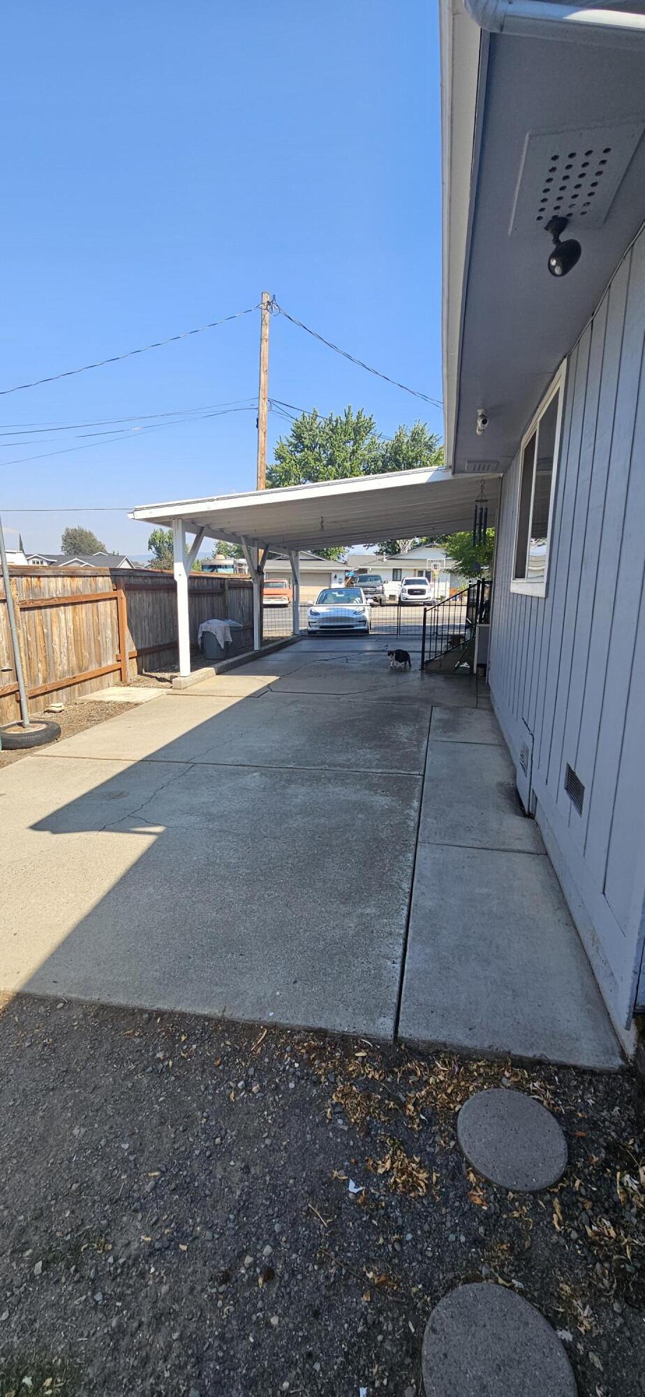 Emerald Flats - Residential