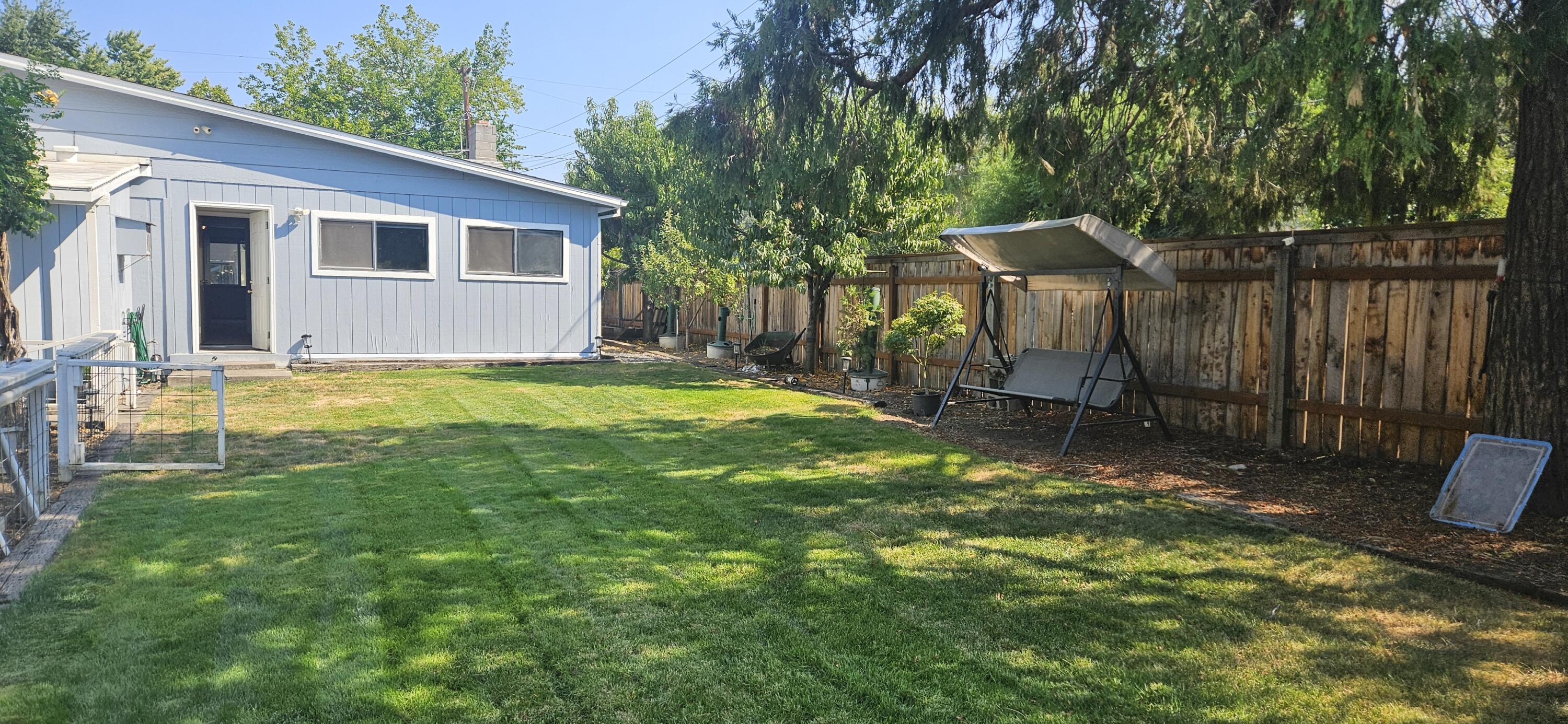 Emerald Flats - Residential