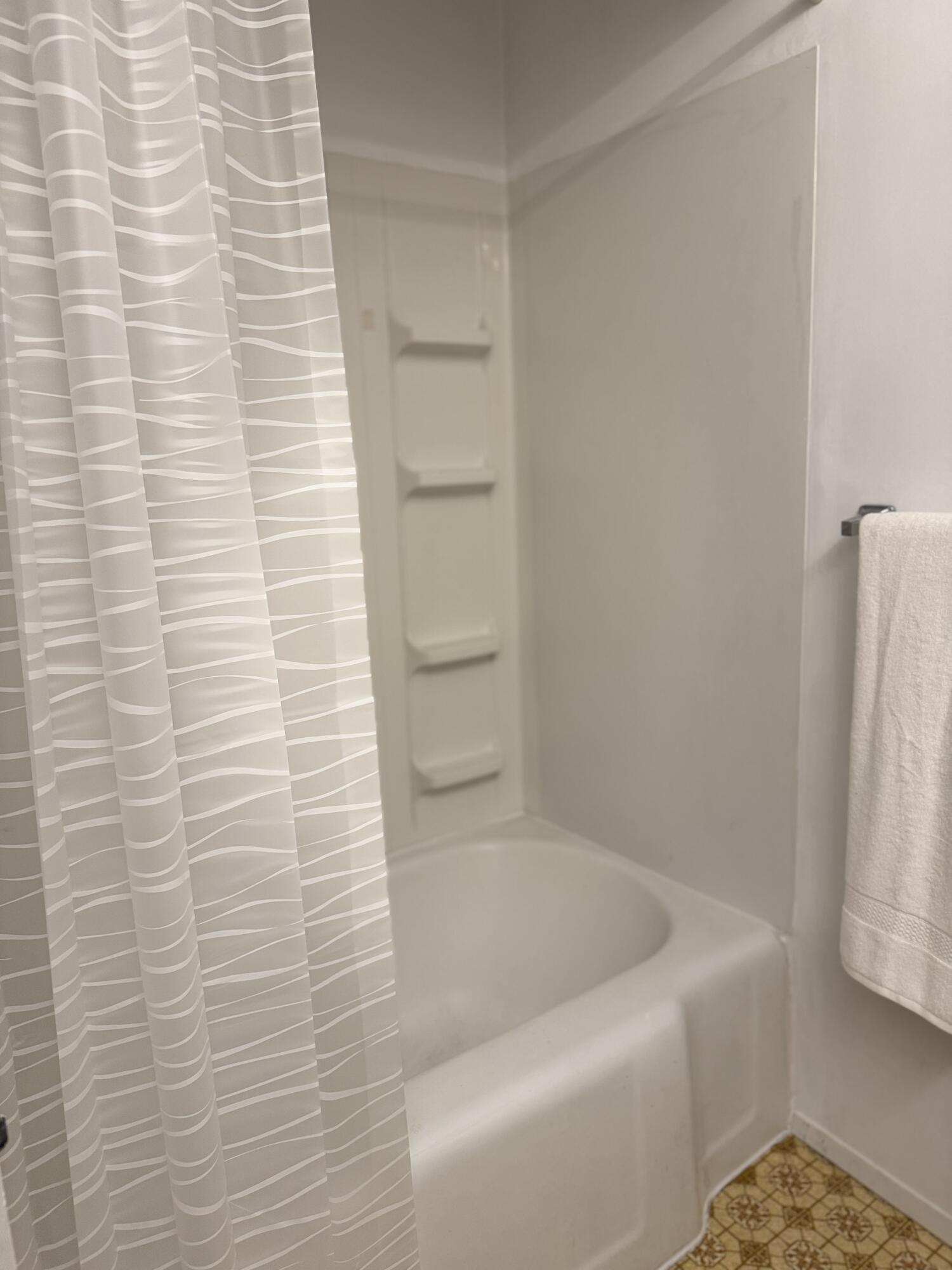 Emerald Flats - Residential