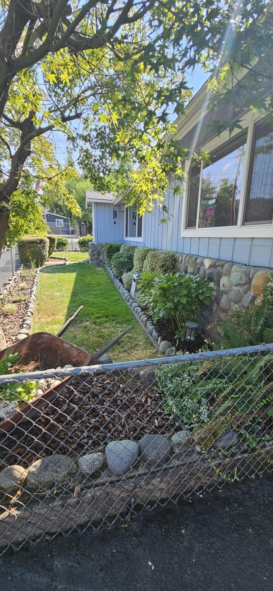 Emerald Flats - Residential