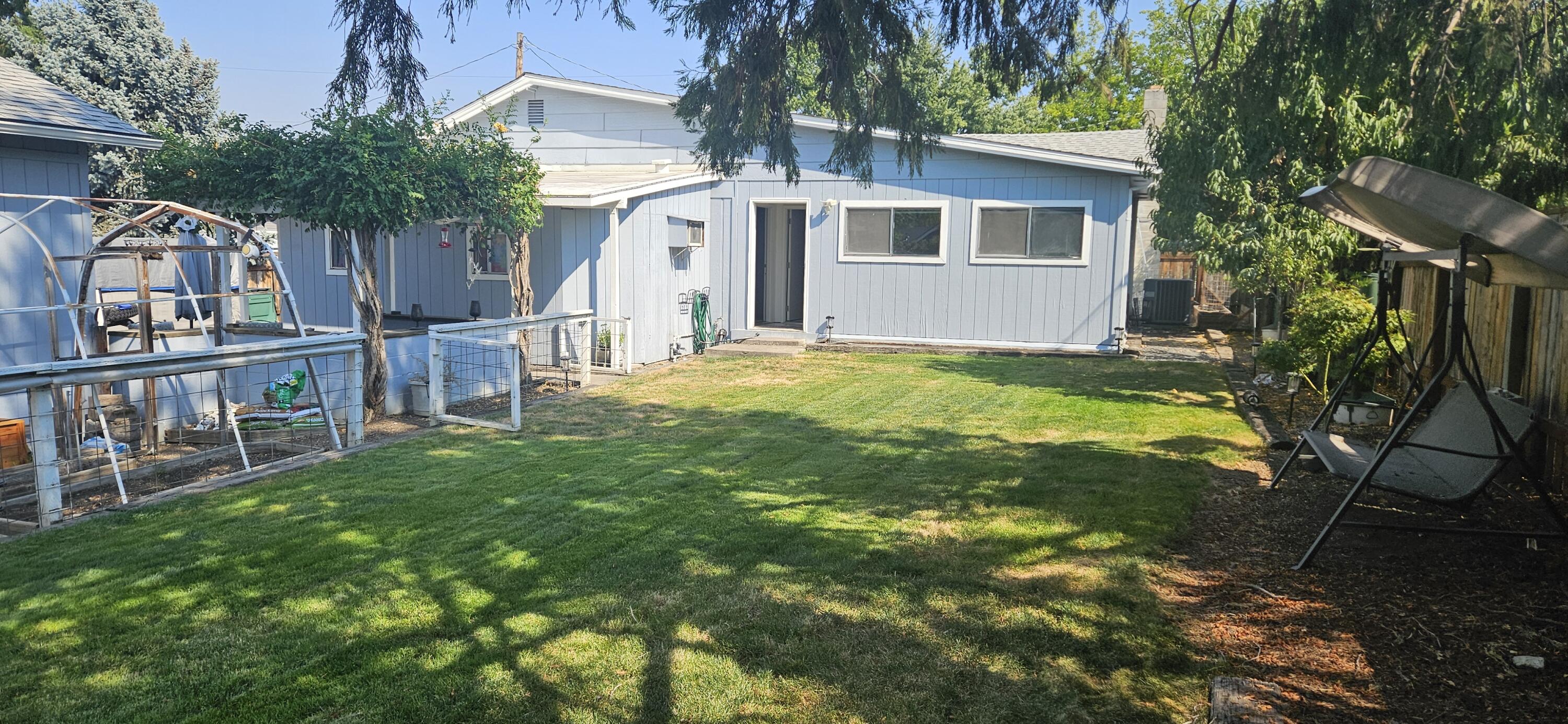 Emerald Flats - Residential