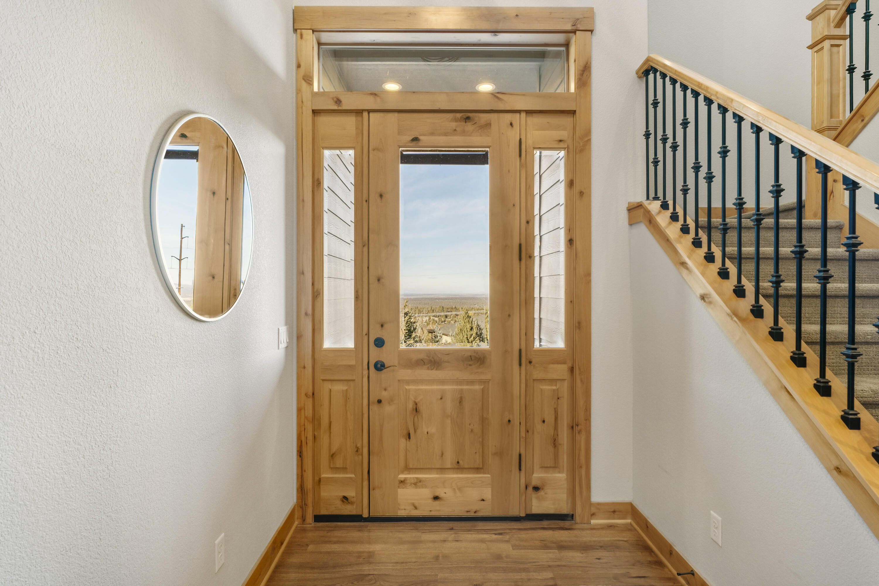 864 Highland View Loop