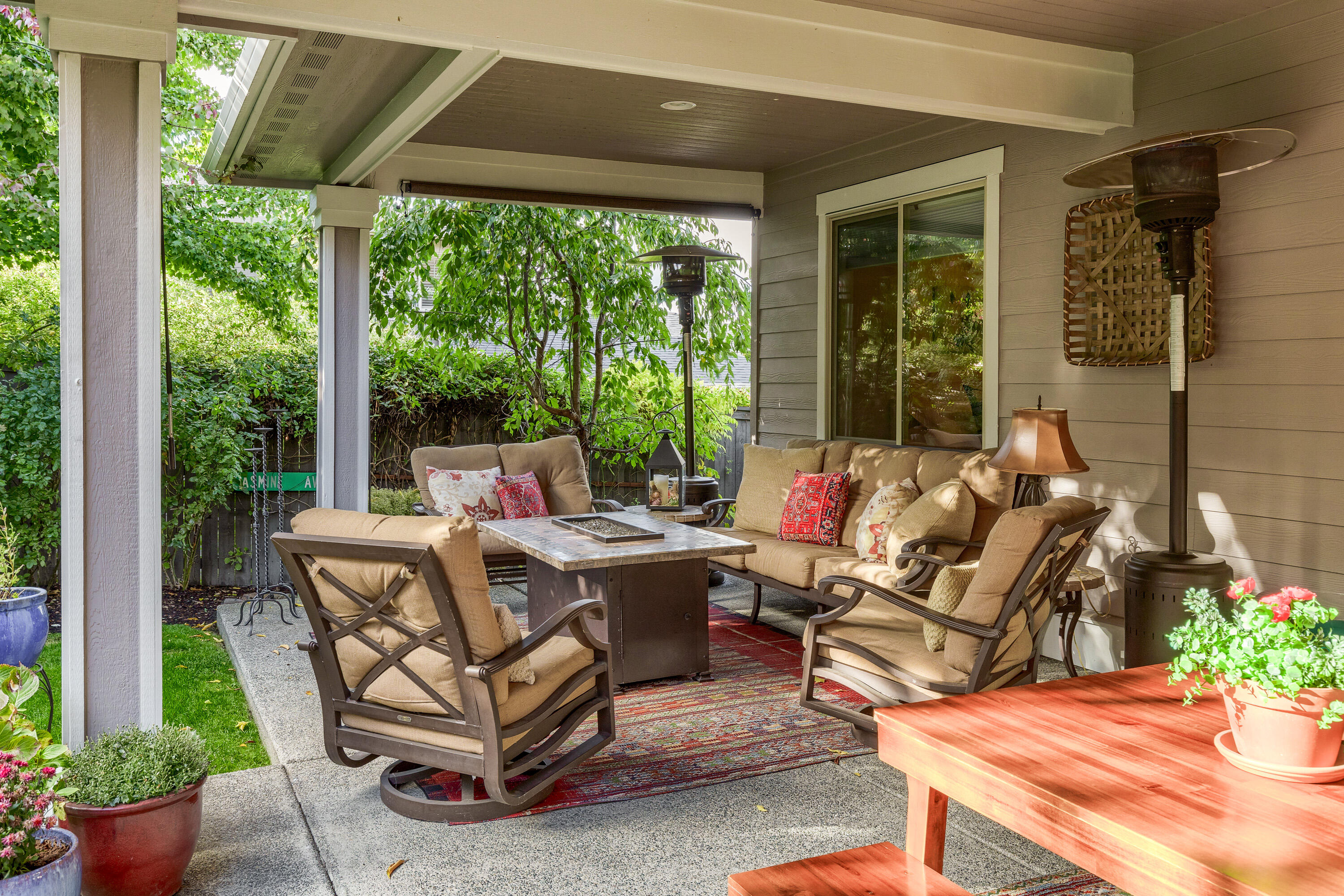 Bella Vista Heights Phases 1 & 2 - Residential
