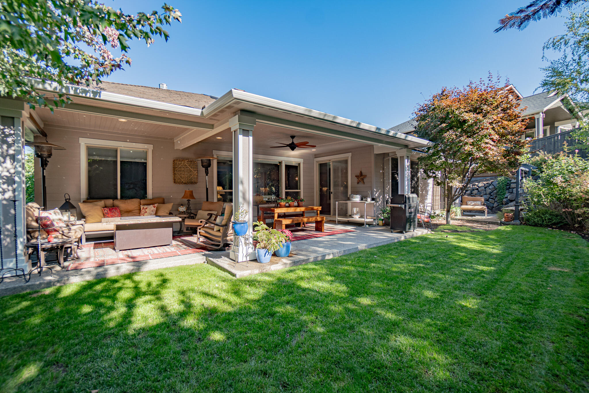 Bella Vista Heights Phases 1 & 2 - Residential